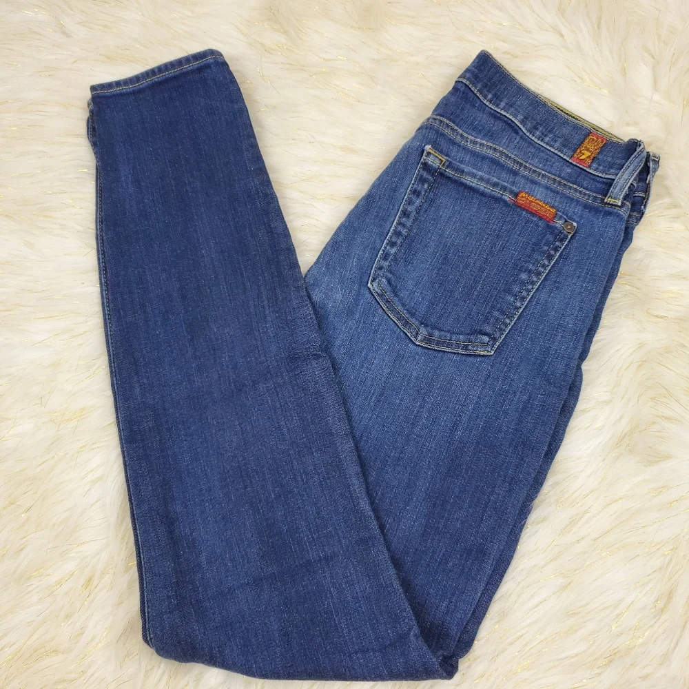 7 For all Mankind The Skinny Jean medium wash